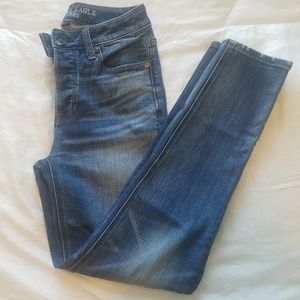 American eagle Vintage hi rise jeans